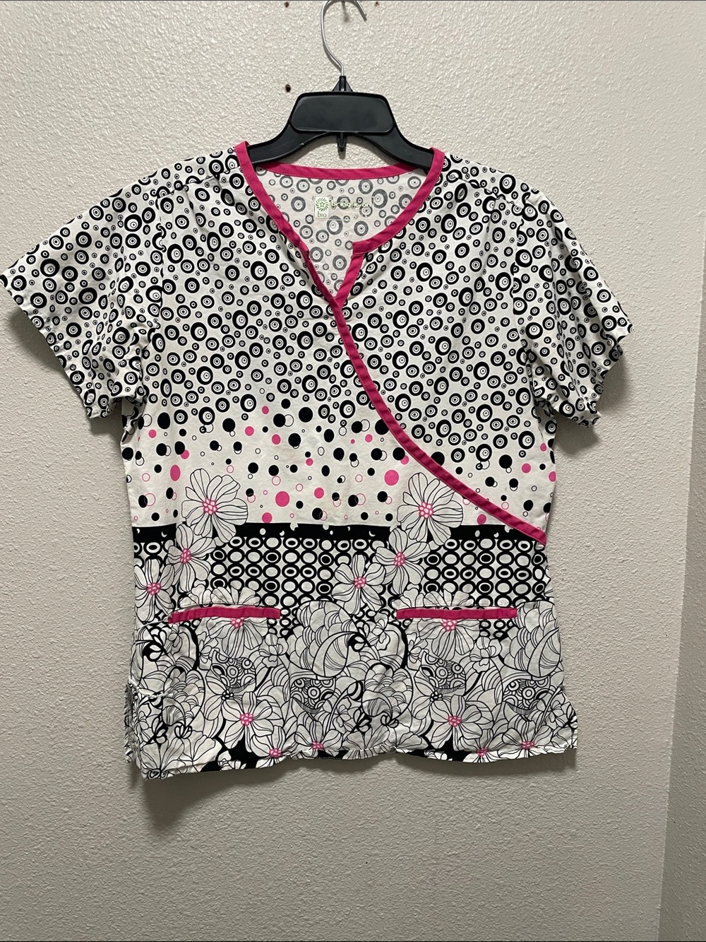 Women’s White & Pink Patterned Medical Scrub Top